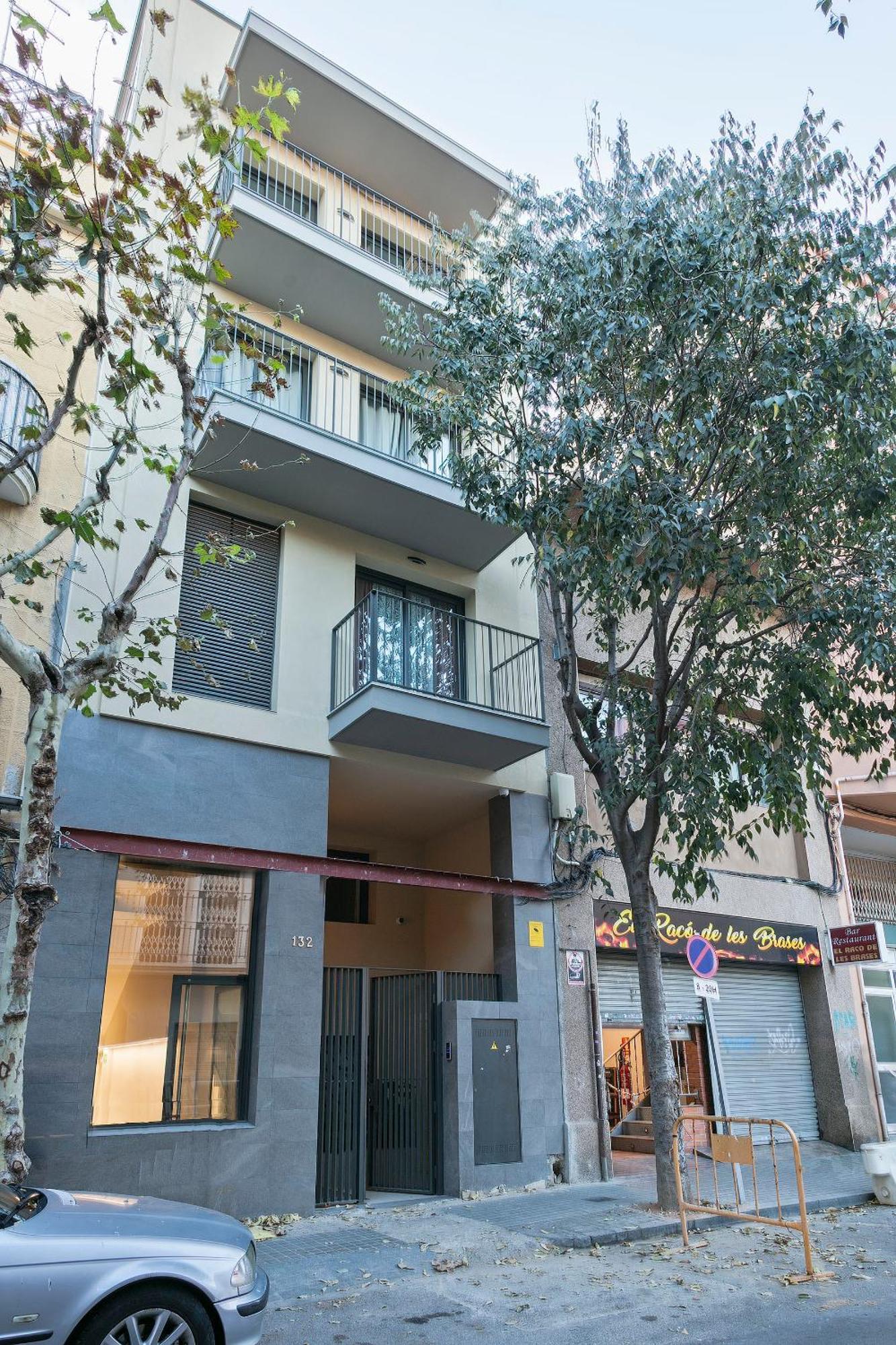 Your Home- Apartment Camp Nou 1 ロスピタレート・デ・リョブレガート エクステリア 写真